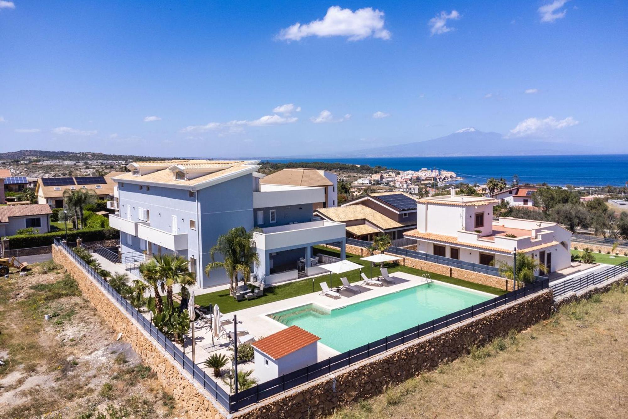 Etna Mare Apartments By Wonderful Italy Augusta Zewnętrze zdjęcie